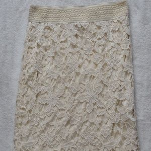 Cream Lace Pencil Skirt